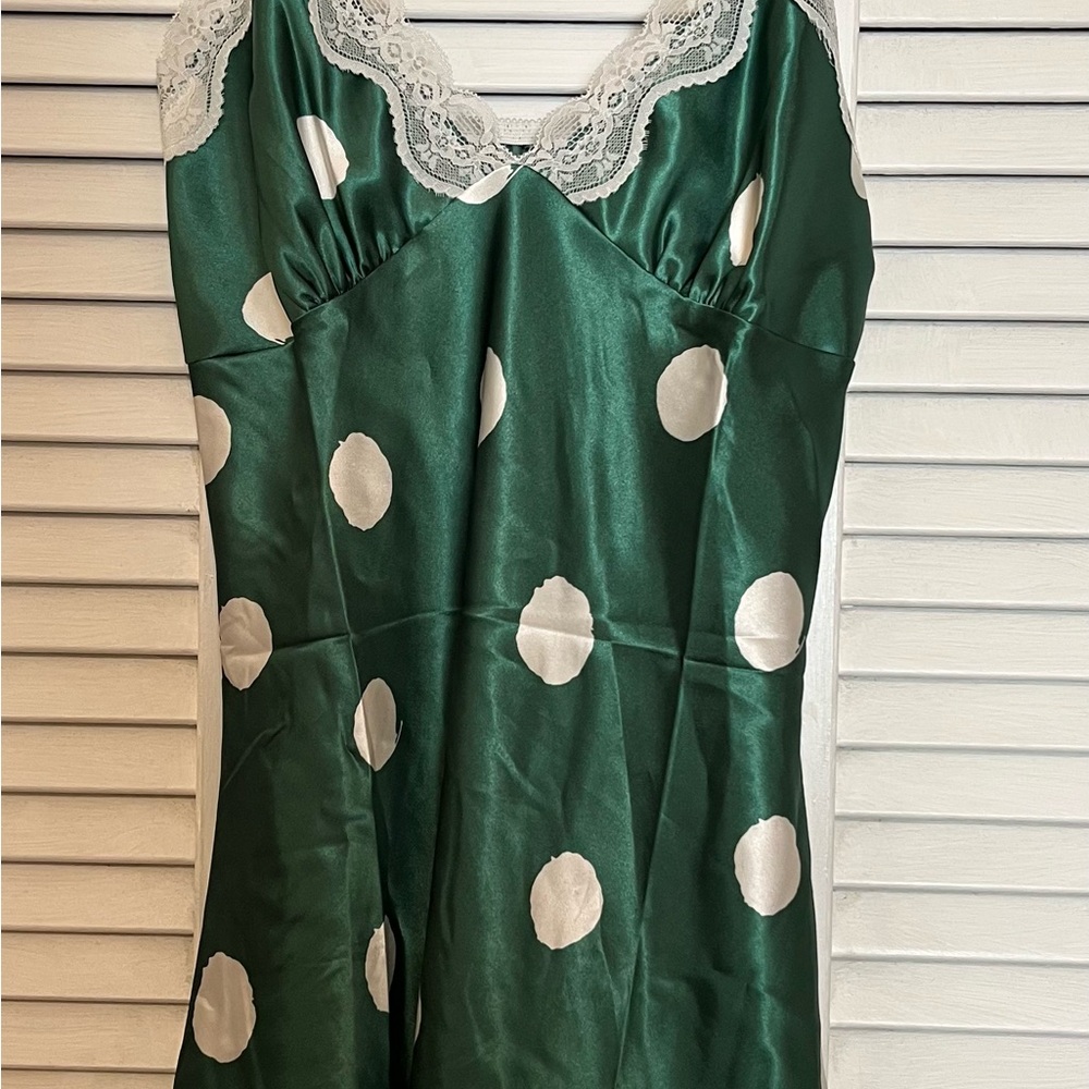 NWT Cheibear Cami Satin Green Babydoll Nightgown Adjustable Straps Stretchy Sz S